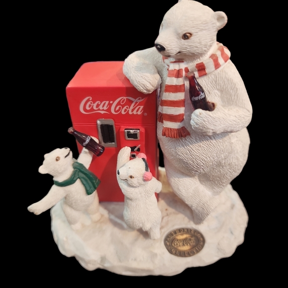 Heritage Collection Coca Cola Refreshing Treat Item 77007. - Picture 1 of 5
